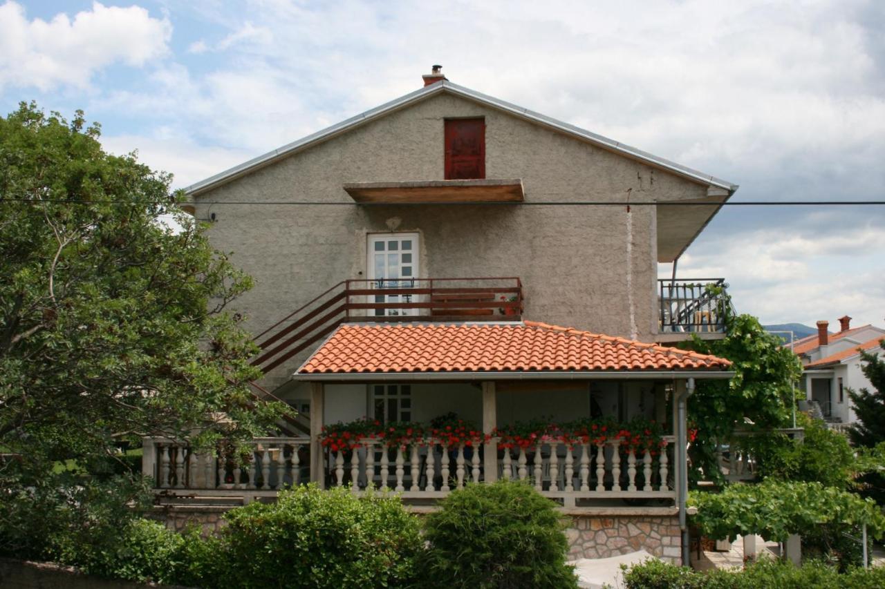 Apartments With A Parking Space Novi Vinodolski - 5529 외부 사진