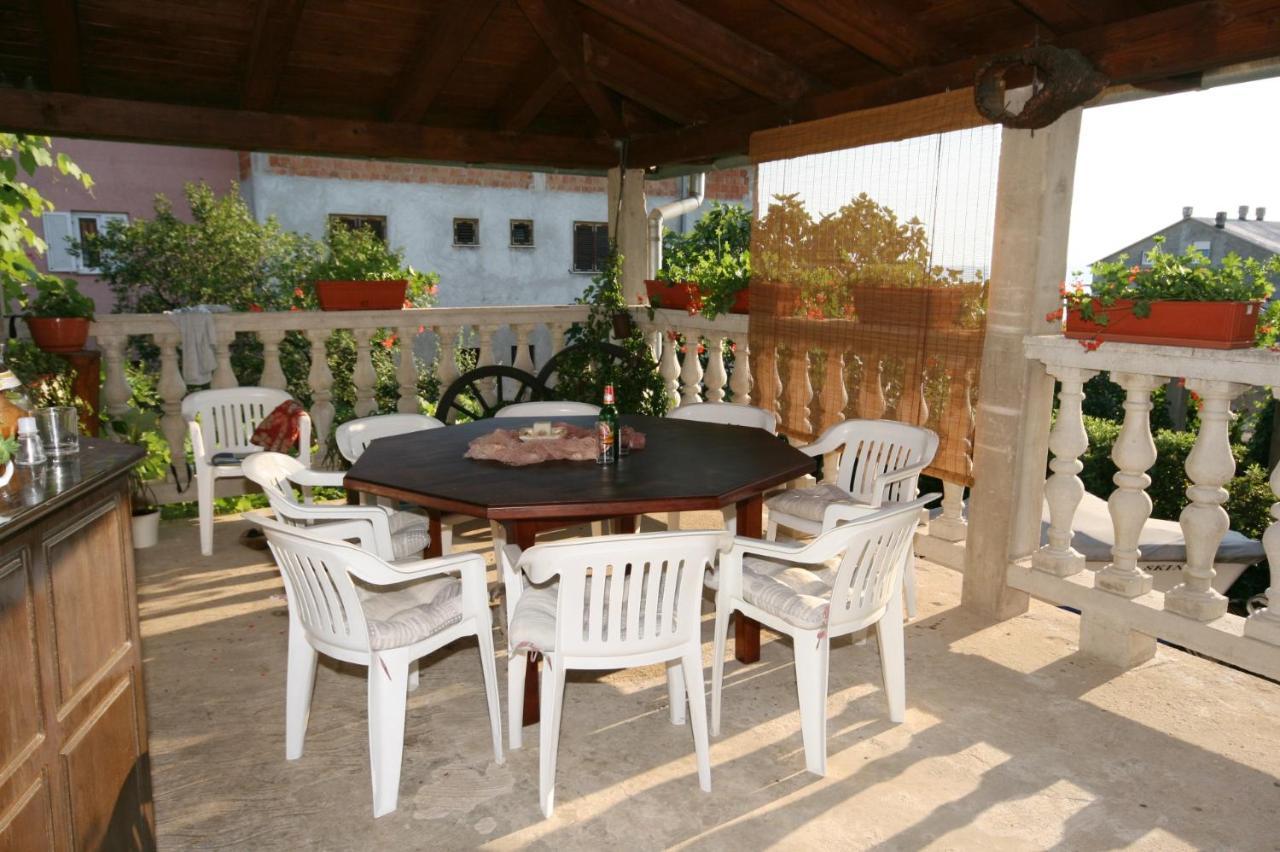 Apartments With A Parking Space Novi Vinodolski - 5529 외부 사진